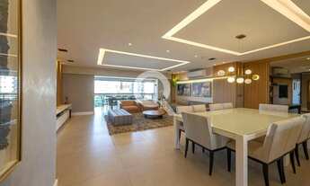 Imagem 5: Imóvel para aluguel e venda com 233 metros quadrados com 4 quartos