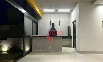 Imagem: Casa à Venda em Condomínio Fechado de