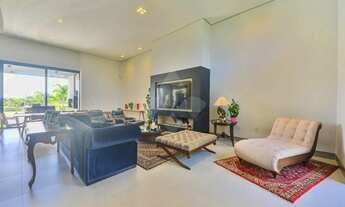 Imagem 6: Casa no Terra Ville com 4 suítes , piscina, 03 vagas cobertas