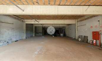 Imagem: Salão comercial com 267m² - 8 vagas de