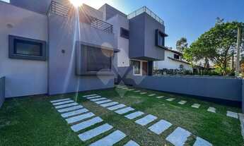 Imagem 3: Sobrado com 3 suítes à venda, Panorâmico - Garopaba/SC