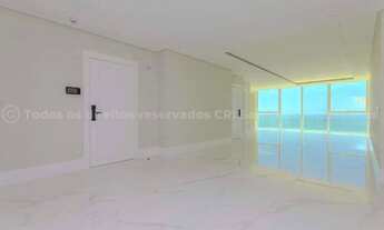 Imagem 4: Apartamento alto-padrão à venda com 4 suítes, 4 vagas de garagem e vista para a roda gigan