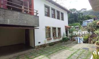 Imagem 2: Casa em Condomínio para Venda em Teresópolis, Alto, 3 dormitórios, 1 suíte, 3 banheiros, 1