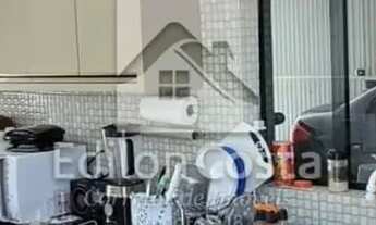 Imagem: Vende sobrado Roça Grande Colombo analisa