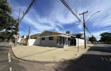 Imagem 3: Casa para alugar em Campinas, Taquaral, com 3 quartos, com 250 m²