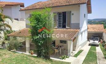 Imagem: Casa de condomínio em Rua Perequê - Parque