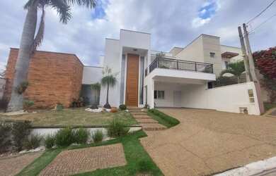 Imagem: Casa em condomínio à venda em terras do