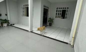 Imagem: OPORTUNIDADE CASA EM ÓTIMA LOCALIZAÇÃO