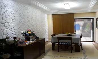 Imagem: Casa à venda com 3 dormitórios em Centro