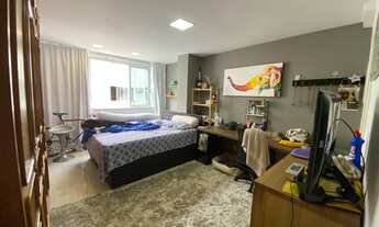 Imagem 4: 3 Quartos - 4 Vagas de Garagem - Dependência Completa - 155m²