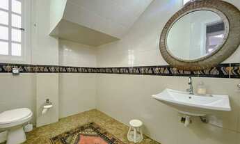 Imagem 7: Casa localizada no Condomínio Alameda dos Eucaliptos, com 447m² e 4 quartos