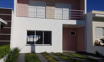 Imagem 3: Sobrado em condomínio Fechado com 163m², 3 quartos, suíte, 2 vagas conforto e segurança