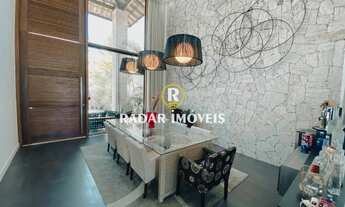 Imagem 6: Casa moderna às margens de canal na Passagem