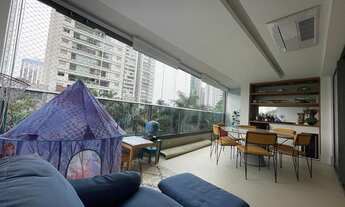 Imagem: Apartamento à venda com 131m2, 3 dormitórios