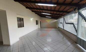 Imagem 7: Casa para alugar, 180 m² por R$ 3.850,00/mês - Parque das Laranjeiras - Goiânia/GO