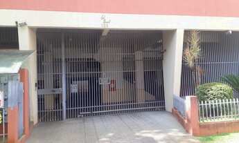 Imagem 2: Apartamento para venda com 59 metros quadrados com 2 quartos em Zona 07 - Maringá - PR