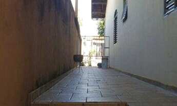 Imagem 2: Casa com 3 dormitórios para alugar, 140 m² por R$ 1.100,00/mês - Interlagos - Londrina/PR