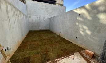 Imagem 6: Casa para venda possui 145 metros quadrados com 3 quartos em Parque Xangri-Lá - Contagem