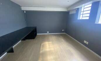 Imagem 7: Casa Comercial em São Lourenço DISPONIVEL