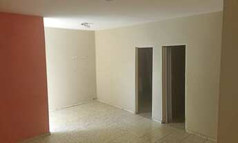 Imagem 6: VENDO CASA TODA NA LAJE, EM ÓTIMA LOCALIZAÇÃO DE ARNIQUEIRAS!!! CONDOMÍNIO FECHADO!!!