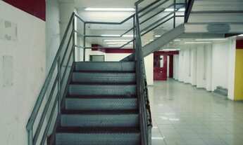 Imagem 2: Edifício comercial para aluguel com 550 metros quadrados