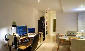 Imagem 4: VARANDÃO COM VISTA PARA AS ARVORES