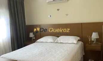 Imagem 3: DE QUEIROZ. BELÍSSIMA CASA COM ESPAÇO AMPLO E LOCALIZAÇÃO PRIVILEGIADA!