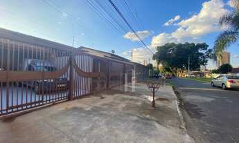 Imagem 2: Casa com 03 quartos no Parque Amazônia - Goiânia