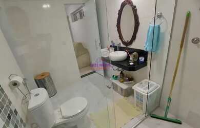 Imagem 6: EXCELENTE CASA Casa com 3 dormitórios