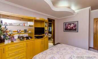 Imagem 7: Casa para Venda - 518m², 4 dormitórios, sendo 2 suites, 4 vagas - Partenon