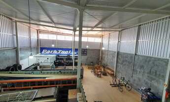 Imagem 2: Prédio comercial