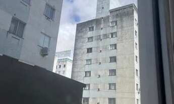 Imagem: DIVIDO AP NA FRAGA COM ESTUDANTE OU UNIVERSITARIA