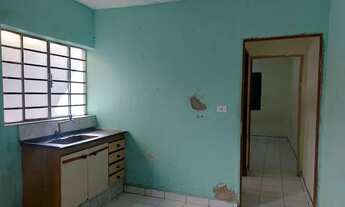 Imagem 5: ALUGO CASA NOS FUNDOS