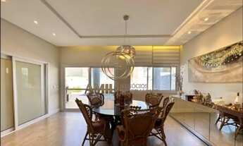 Imagem 2: Sobrado / Condomínio Jardim do Golfe 2 / Bairro Urbanova / 05 Suítes / 350m²AC / 450m²Terr