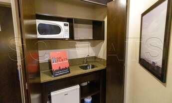 Imagem 5: Residencial com uma mobília refinada e muito bem localizado ao lado da Av Paulista. Consul