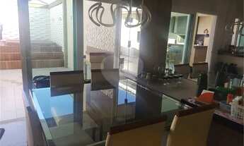 Imagem 3: Sobrado no Wanel Ville excelente condomínio