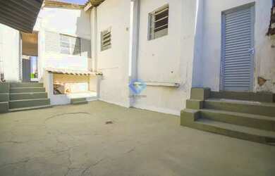 Imagem 2: Casa com lote de 388 m° á venda no Santa Tereza, ideal para investimento