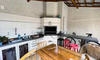 Imagem 3: Casa Térrea Jardim Satélite 3 Suítes 250m² Essa casa está localizado no Jardim Satélite