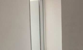 Imagem 3: Apartamento na Av. Jardim Japão com um quarto, sala, cozinha e banheiro