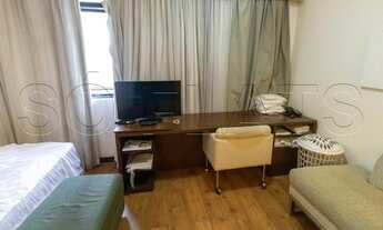 Imagem 5: Flat próximo a Av. Ibirapuera, estação Moema do Metrô e Shopping Ibirapuera. Com entrada i