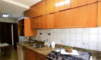 Imagem 6: Sobrado para aluguel e venda possui 295 metros quadrados com 4 quartos