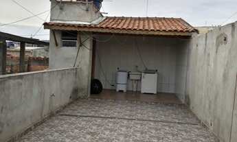 Imagem 3: Sobrado para venda possui 100 metros quadrados com 4 quartos