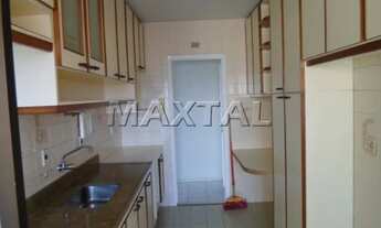 Imagem 5: Fácil acesso ao comércio e condução na porta, lazer completo, próximo ao Horto Florestal