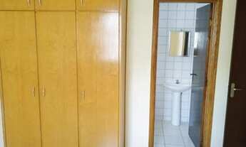 Imagem 4: Apartamento com 2 quartos no Edificio Montpellier - Bairro Centro em Londrina