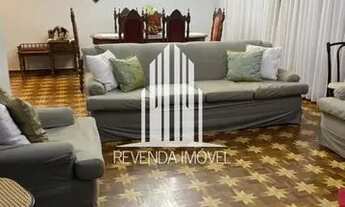 Imagem 6: Sobre o imóvel Sobrado à venda no Sumaré, com 225m² de área construída... composto por 4 d