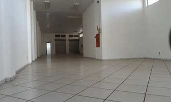 Imagem: Salão Comercial - Couto Magalhães