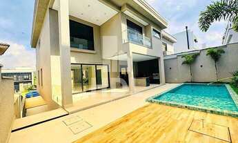 Imagem 3: Casa para venda tem 441 metros quadrados