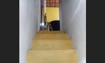 Imagem 2: Casa em cima no henrique jorge