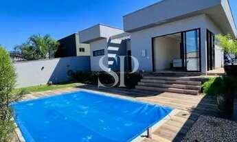 Imagem: Casa Térrea semi nova Condomínio do lago