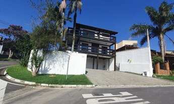 Imagem 5: Casa de Condomínio com 3 Quartos para Alugar em Arujá Country Club, 275 m²